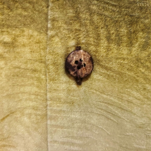 Tommy Bahama Men's Silk Palms Hawaiian Shirt Size M Golden Green Tropical Summer - Picture 5 of 12